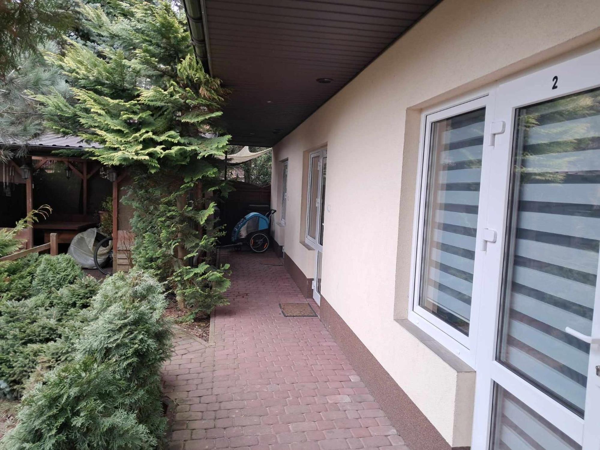 Noclegi Julia Pokoje 1-3 Parter Sniadanie Kontynentalne Kielce Buitenkant foto